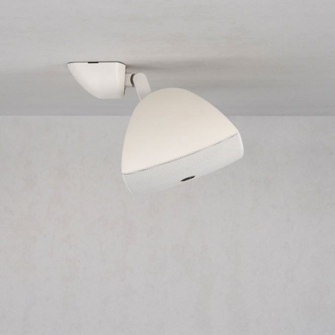 Настенная акустическая система для коммерческих инсталляций, степень защиты IP35, 8 Ом, НЧ 3,5", ВЧ 3,5", разъем 1x Euroblock, кронштейн в комплекте, (ШхВхГ) 184х130х134 мм, 1.1кг. Цвет белый. Цена за пару YAMAHA VXS3FW